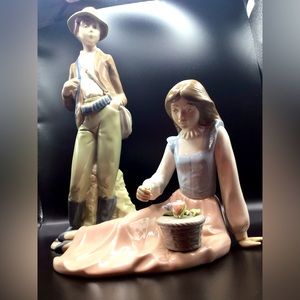 Two rare to find Nadal pieces set Cazador hunting boy with dreaming girl